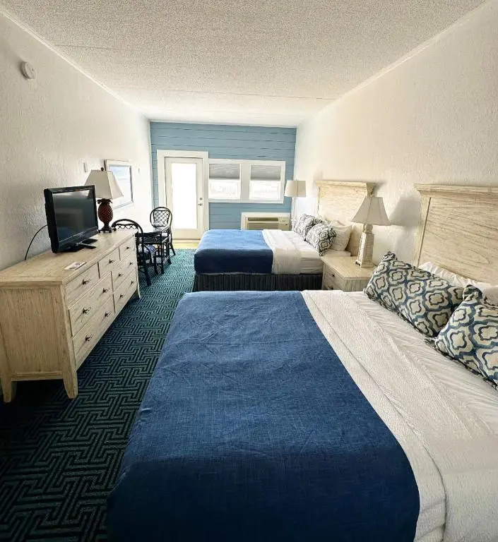 Standard Double room with balcony and with sea view (full double bed)
