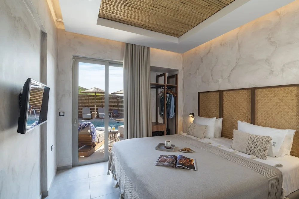 Junior Suite with view