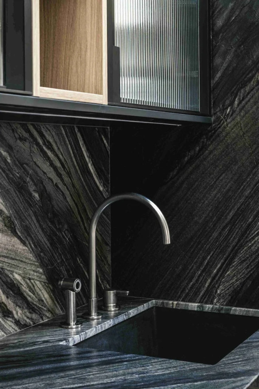 Mondovi Luxury Suites 50