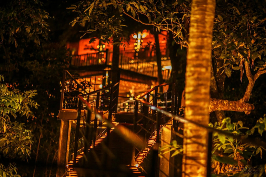 Jungle Village By Thawthisa
