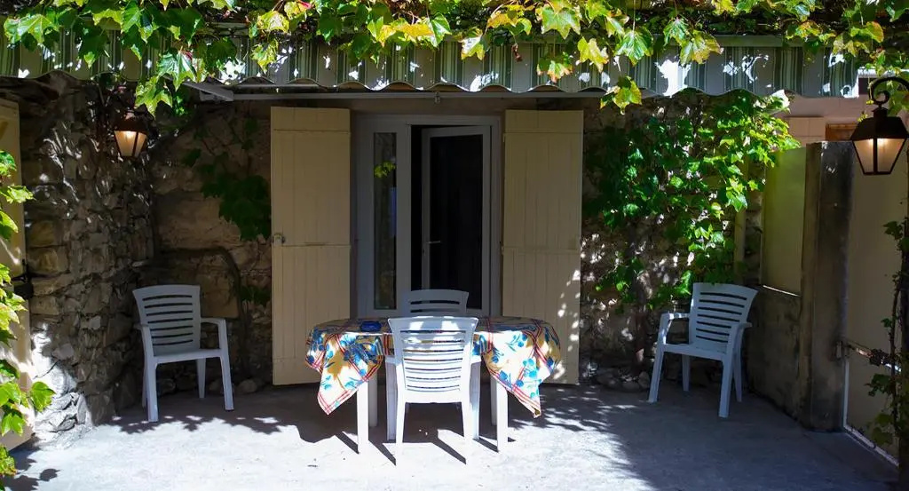 Maison d'Hôtes Lou Geneste - Chambres