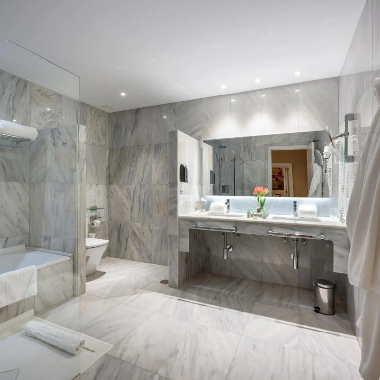 Hotel photo 43