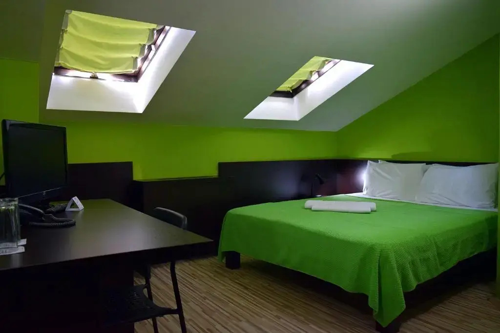 Standard Double room (full double bed)