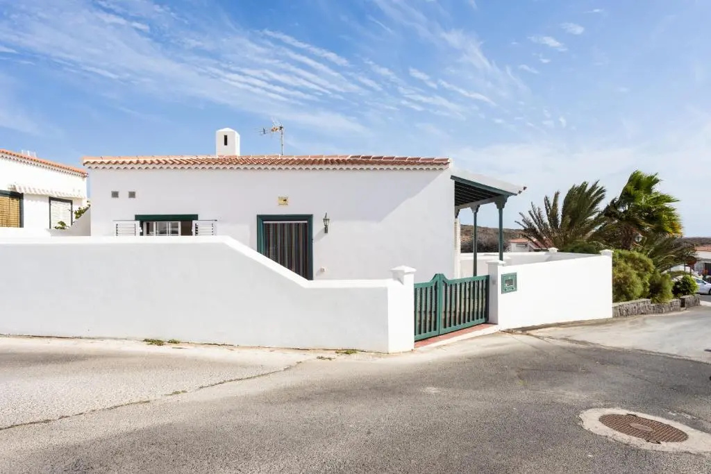 Bungalow Santiago 25 with sea view