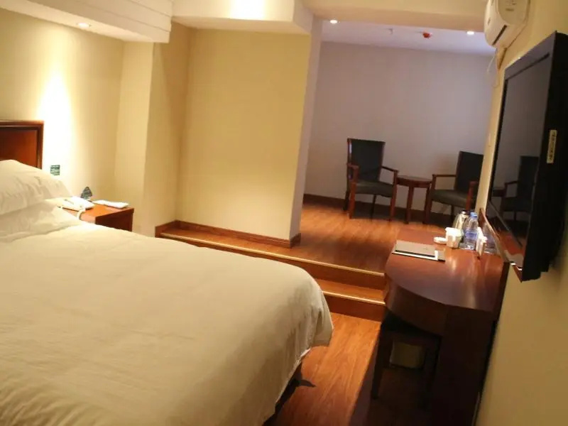 GreenTree Inn ShanDong JiNan East WenHua Road Taishan Technology Mansion Express Hotel - Chambres