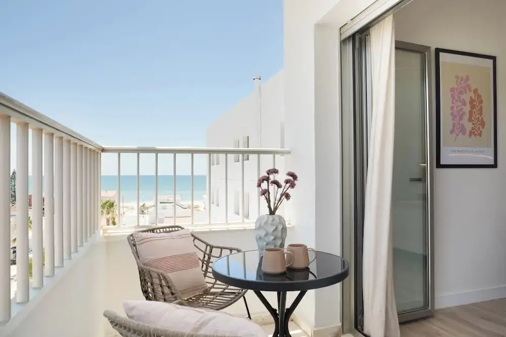 Studio with sea view