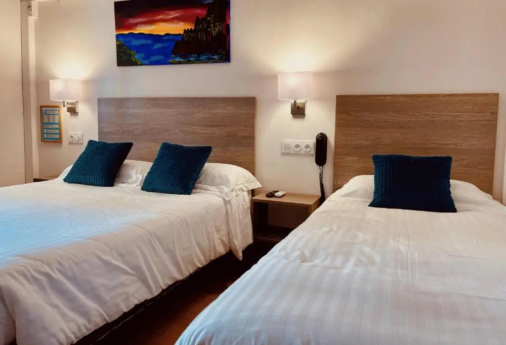 Economy Quadruple room