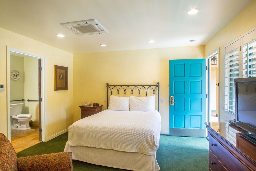 Castillo Inn by null