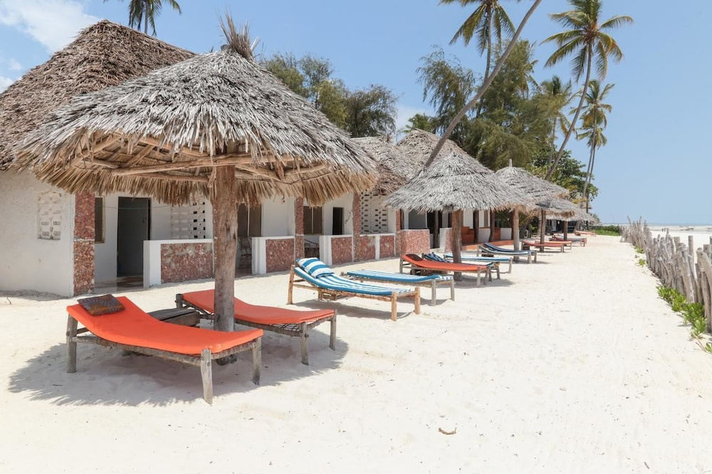 Beach & Waterfront