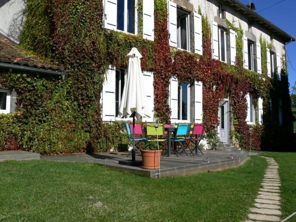 Chambres & Table D'hotes De Massigoux