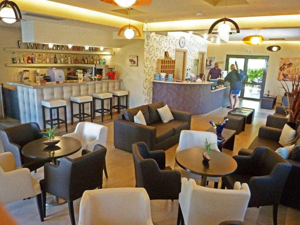 Hotel photo 23