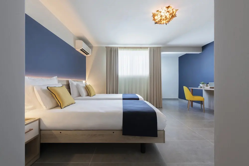 Superior room