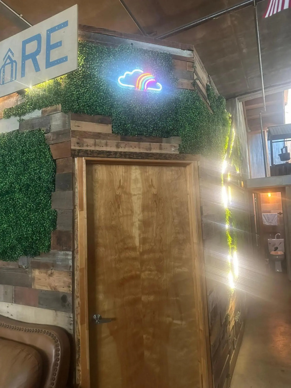 PodShare San Diego - Hostel