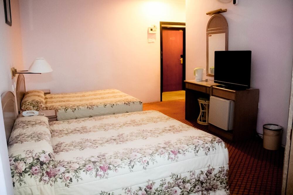 Hotel Rainbow