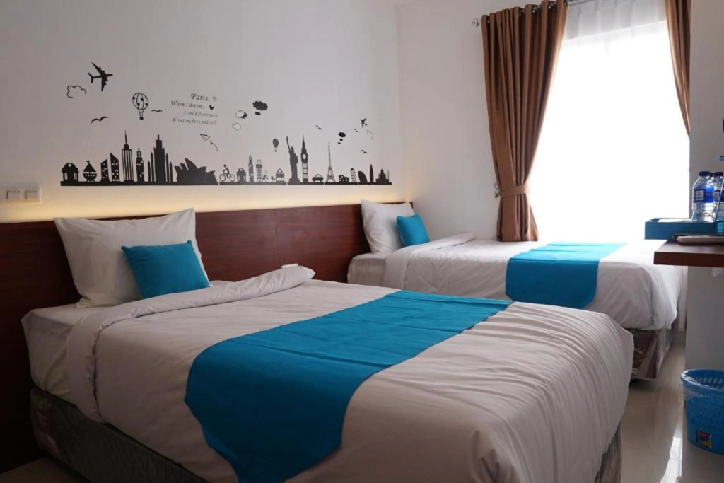 Standard Double room with city view (twin beds)
