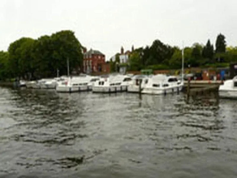 Beach & Waterfront