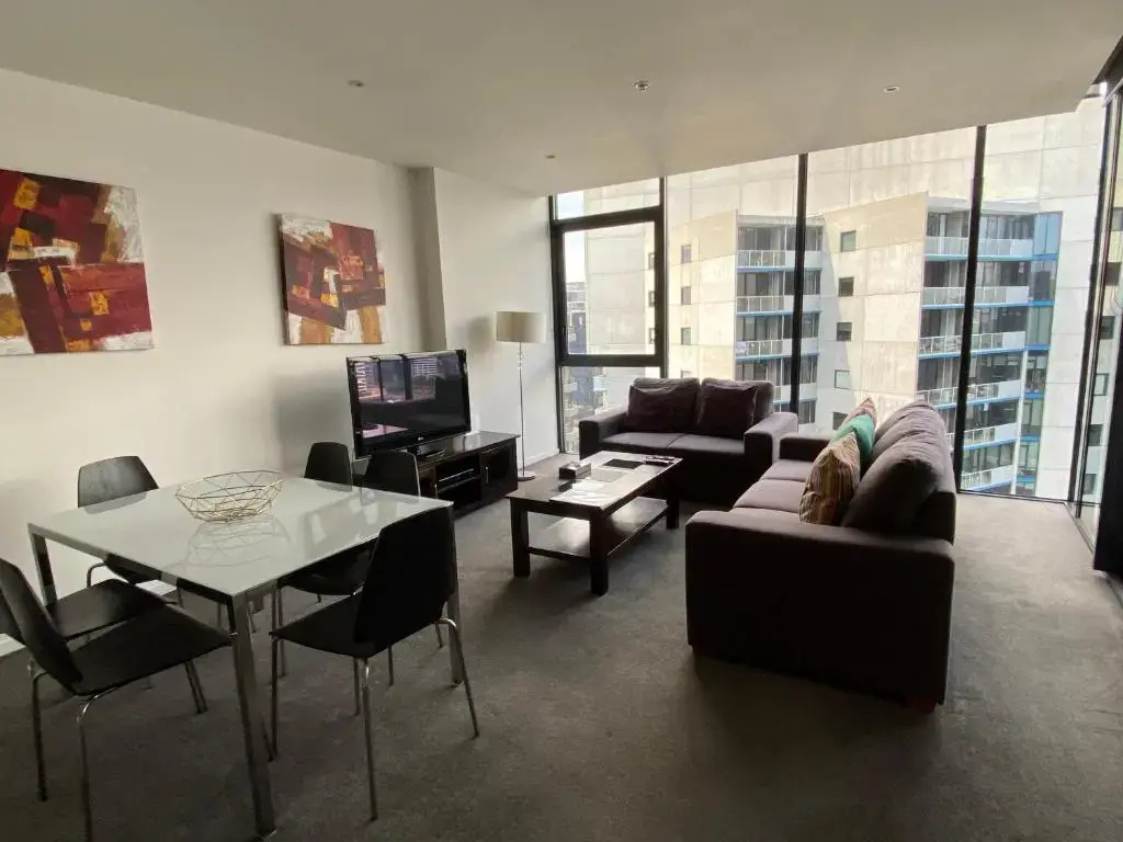 2 Bedrooms Apartment with view