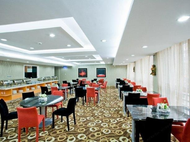 J. Real Residence Suites