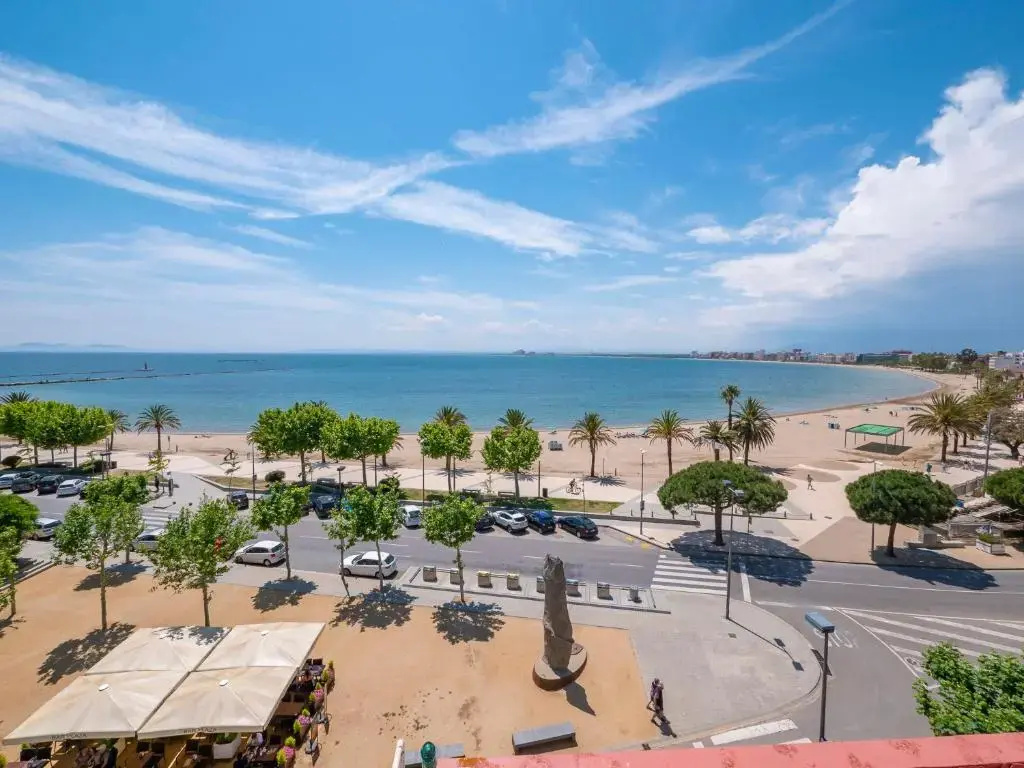 Standard Double room with sea view (full double bed)