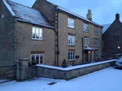 Highbridge House