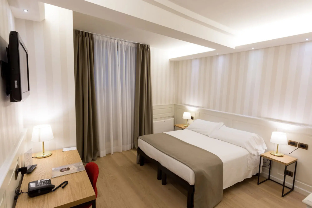 Hotel photo 20