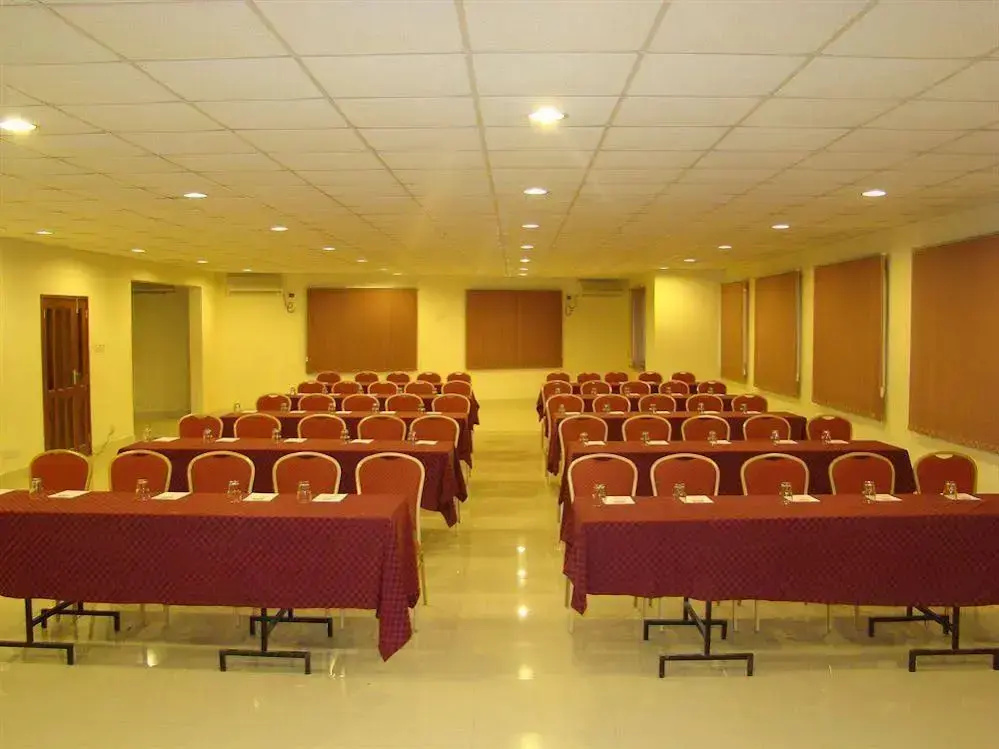 Prideinn Mombasa City - Général