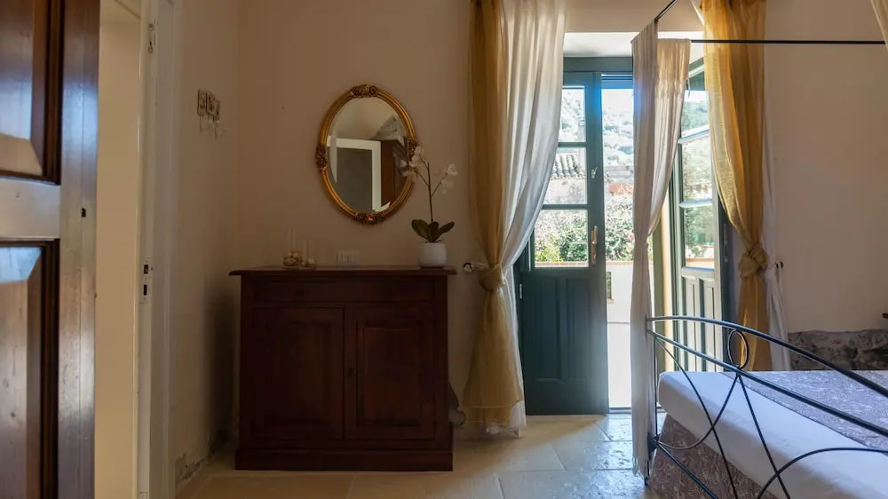 Villa Il Casale Onifai Intera