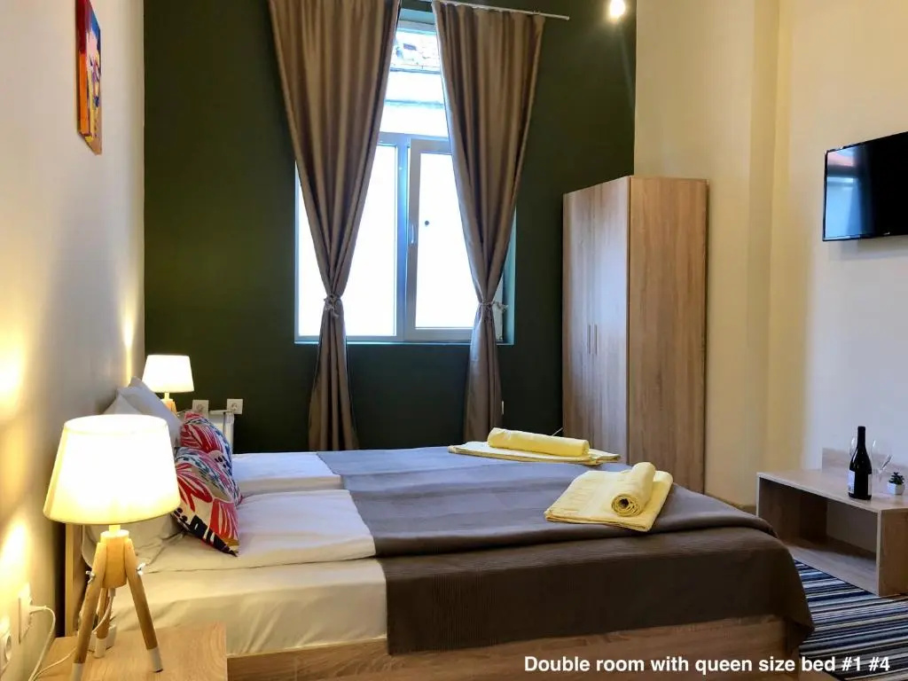 Standard Double room (full double bed)