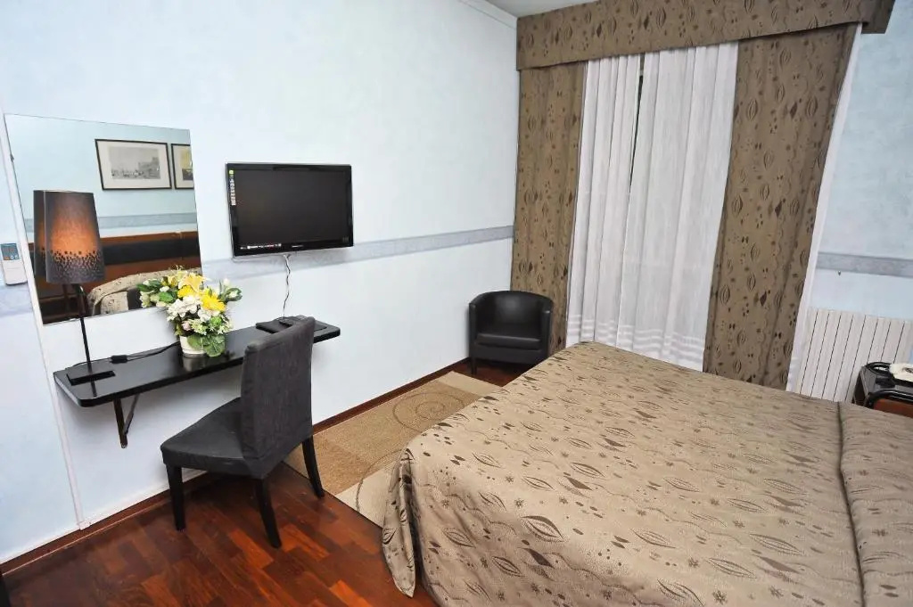 Hotel Massimo dAzeglio - Chambres