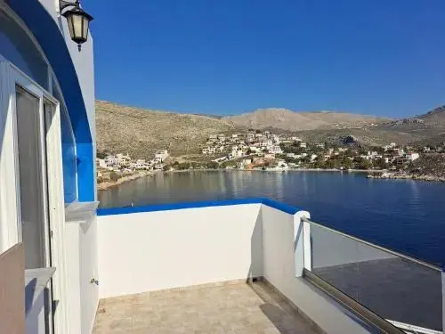 Balcony & Terrace