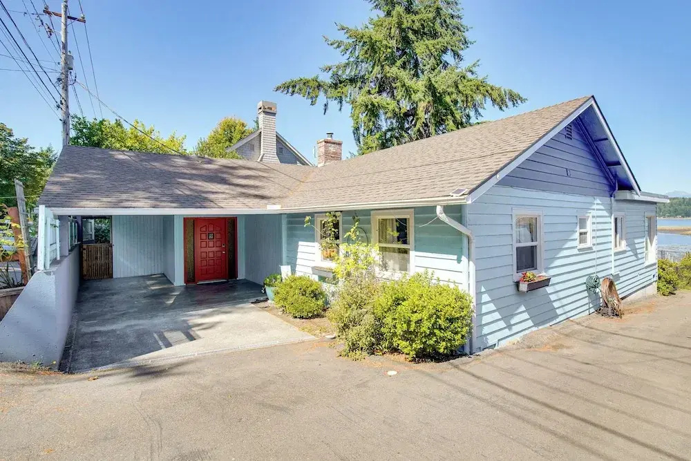 Across Water From Belfair SP: Hood Canal Cottage!