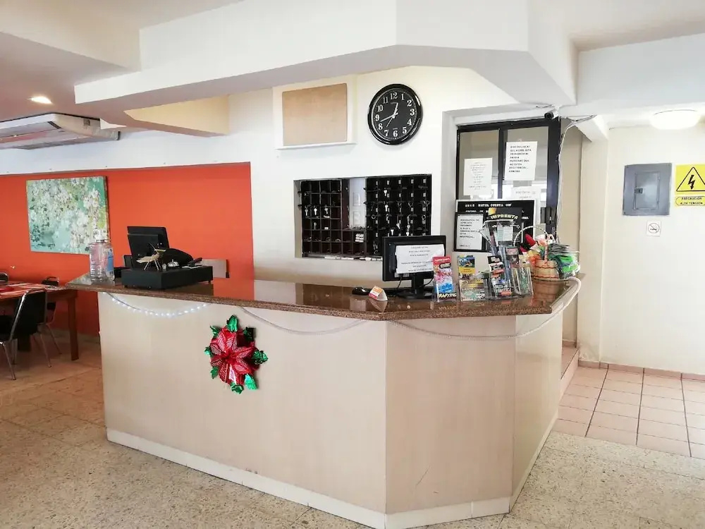 Hotel Y Restaurant Real Plaza Jacona - Général