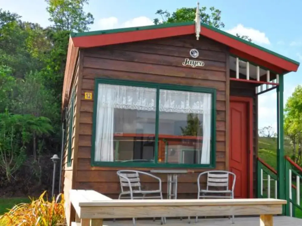 Blue Lake Top 10 Holiday Park