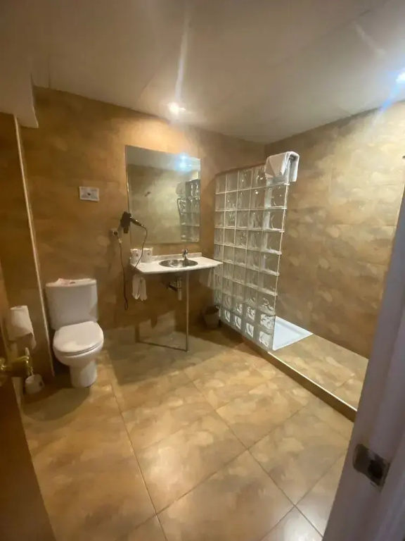 Standard Double room with balcony (full double bed)