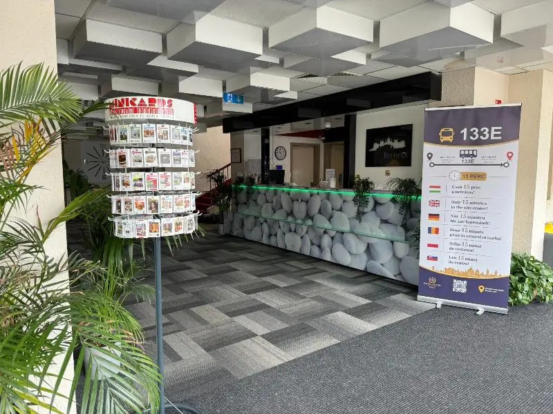 Free Parking,free Breakfast, 15 Min To City Center