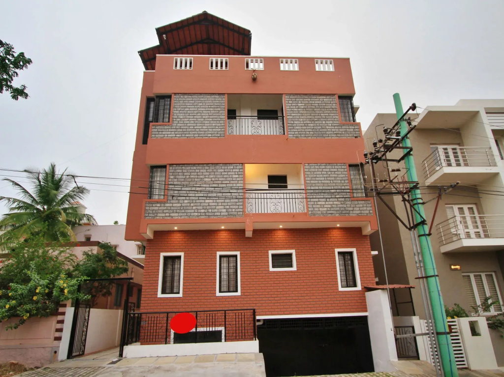 Serenity Apartment by OYO Rooms