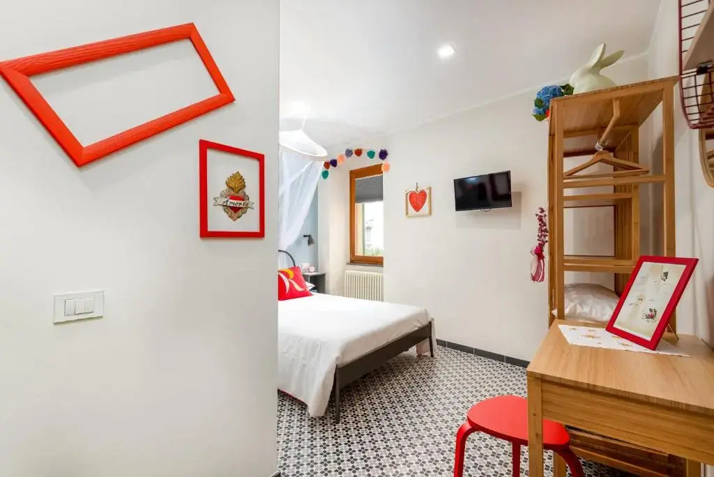 Economy room