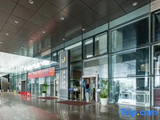 Terminal Hotel