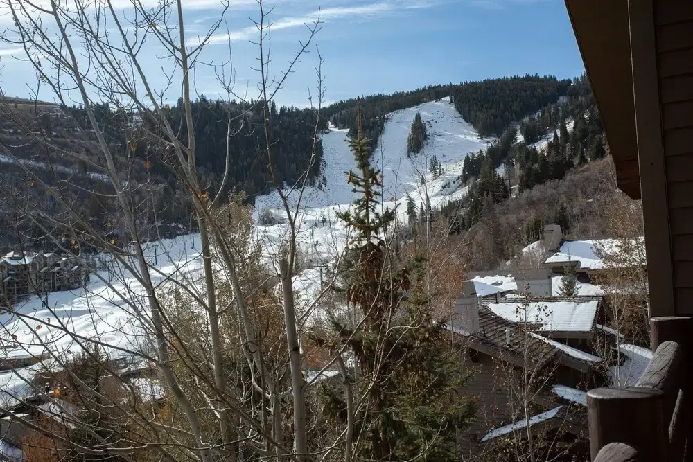 Trail's End Lodge at Deer Valley Resort - Four Bedroom Residence with Space #504 4 Condo