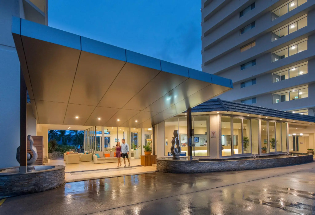 Whitsunday Apartments — фото