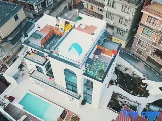 No. 73, Xiwuli · Moganshan French Light Luxury Courtyard Family-friendly Boutique Accommodation