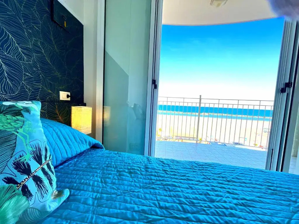 1 Bedroom Apartment with sea view