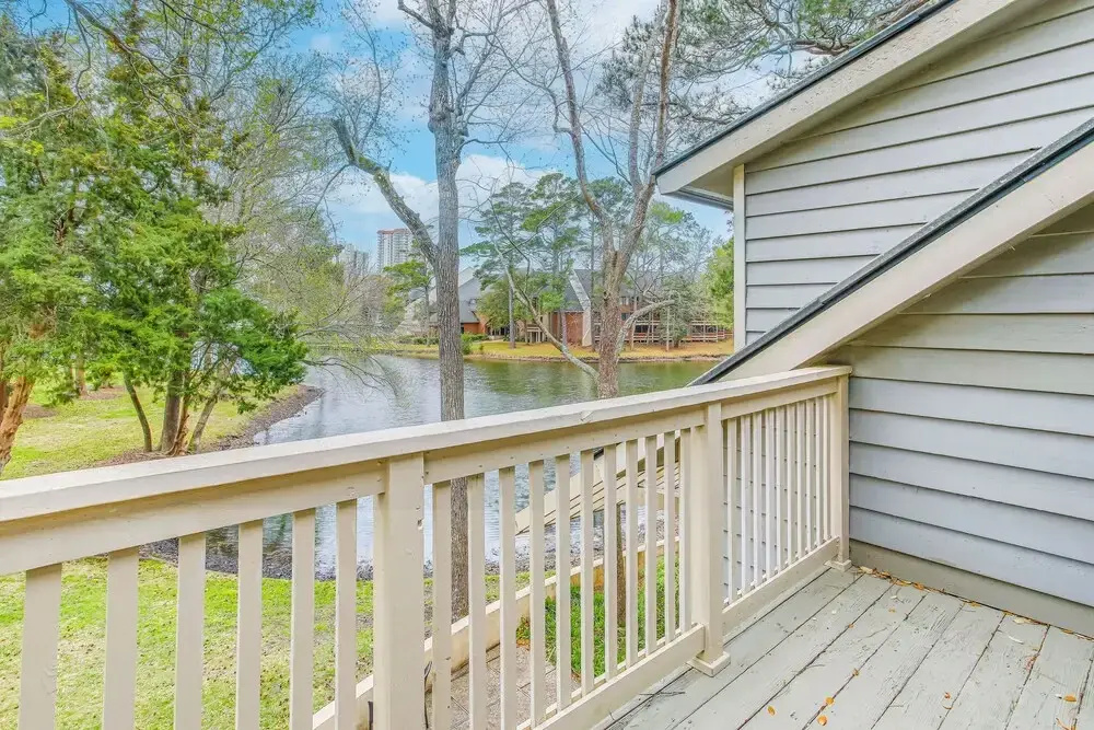 1 Mi to Golf & Pier: Myrtle Beach Townhome