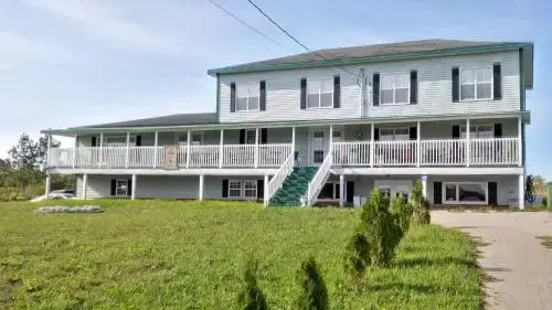 MeHomeBy Bed and Breakfast