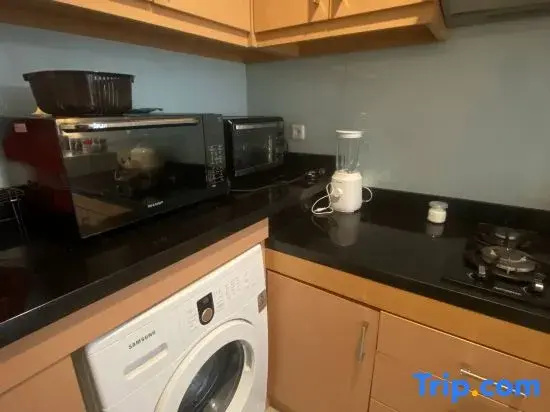 2 Bedroom Apartment at Sudirman Kuningan Setiabudi 4-6 pax