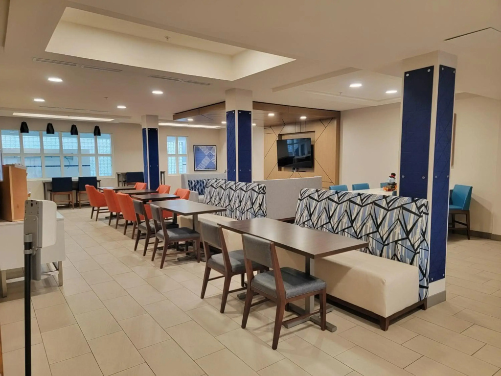 Holiday Inn Express Hotel & Suites Idaho Falls by IHG - фото 27