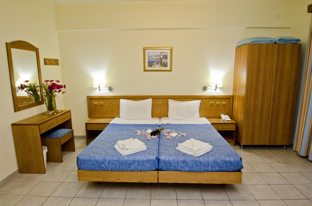 Stella Hotel — 4