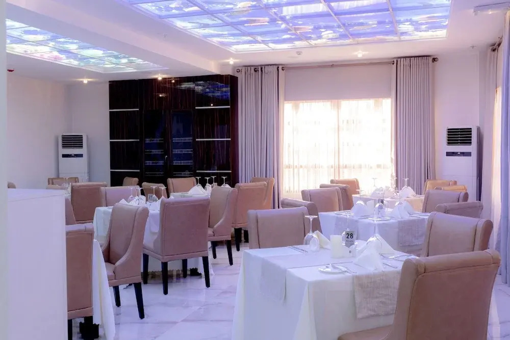 The Wells Carlton Hotel and Apartments - фото 19