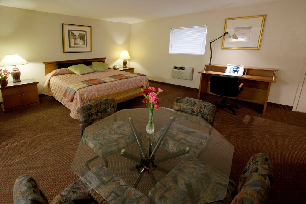 Americas Best Value Inn Edna — 2