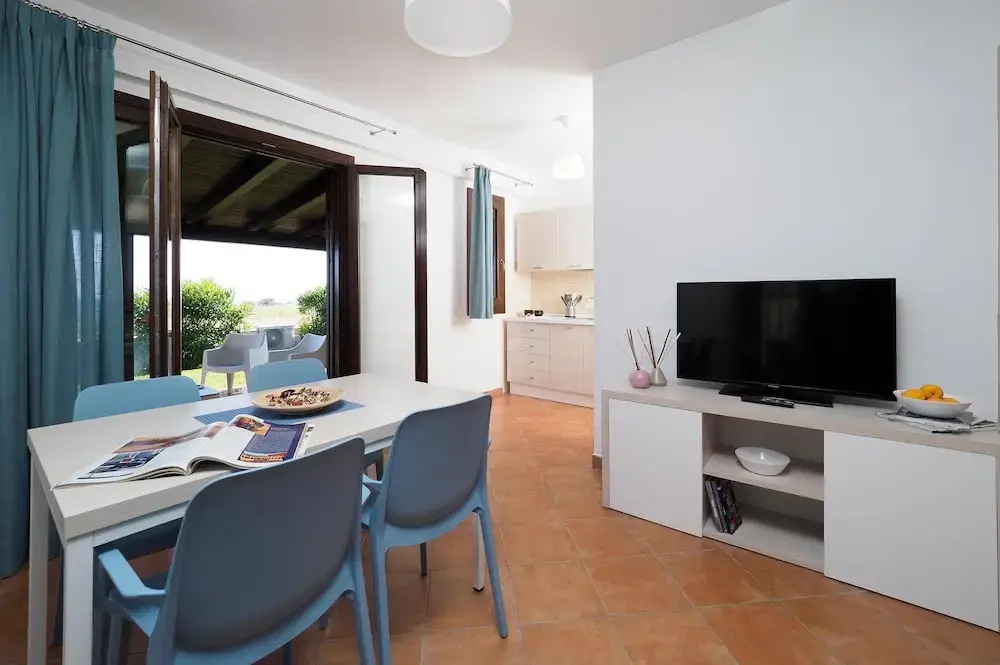 2 Bedrooms Cottage